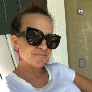 Meet your Posher, Lindsey